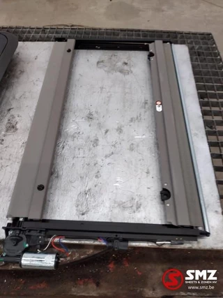 DAF N/A - Occ elektrisch dakluik met zonnescherm XF SSC image 2
