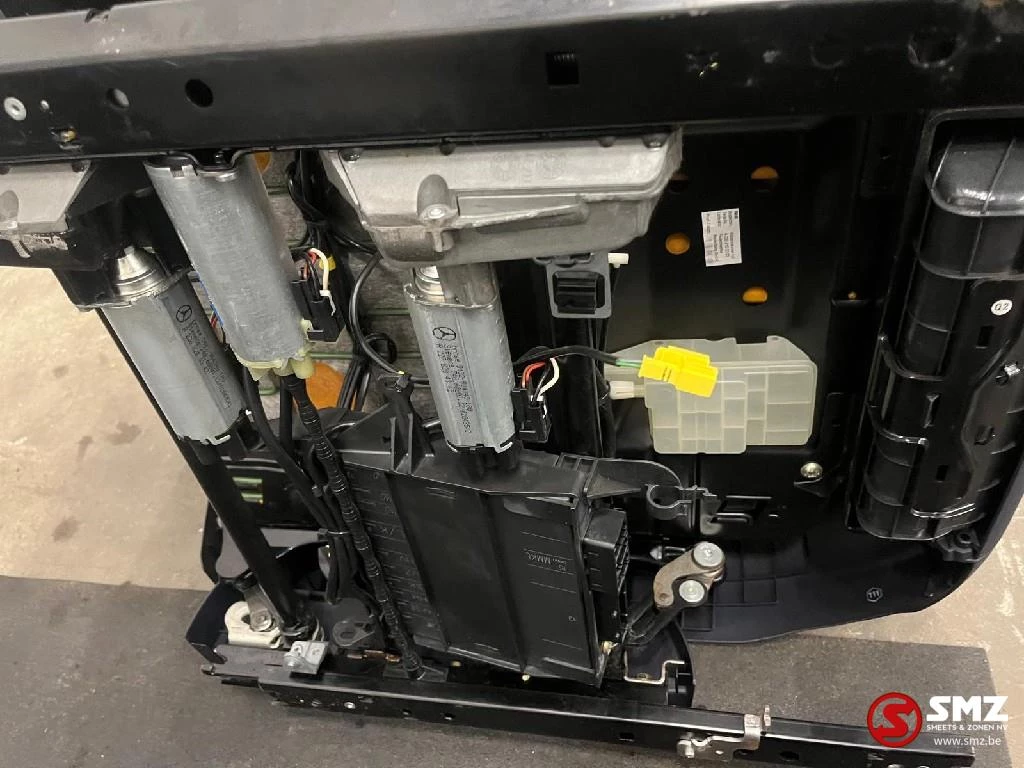 Mercedes-Benz - Occ set interieur met zetels W220 Mercedes imagen 8