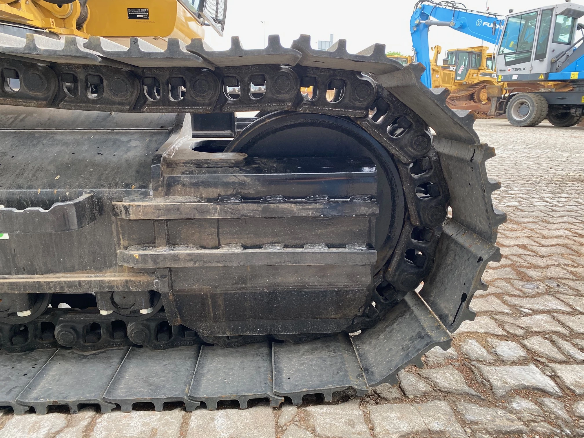 Caterpillar 323D3 2022 obrázek 15