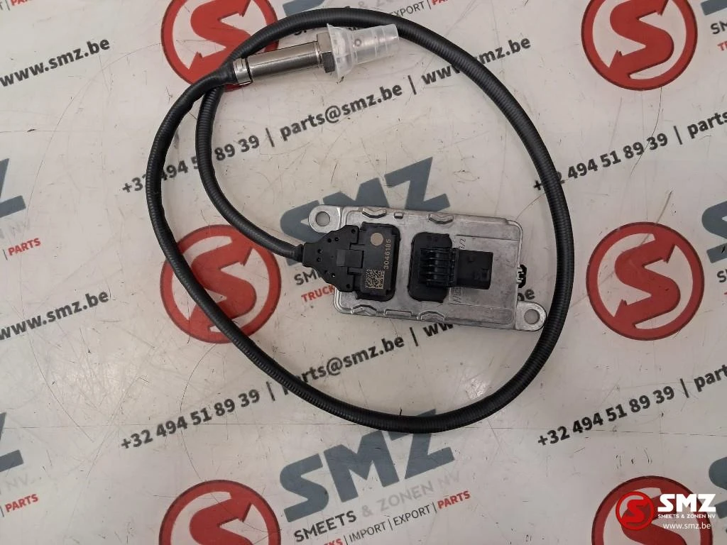 Scania - Nox sensor na roetfilter scania afbeelding 1