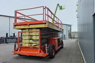 Holland Lift 2003 - G-300DL30/S Diesel, 4x4x4 Drive, 33.5m Working Hei imagen 2 miniatura