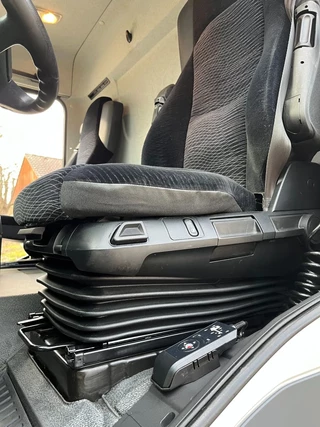 Mercedes-Benz Antos 2540 2014 - LL*6x2*Lenkachse*Vollluft*Koffer*E6 imagem 23