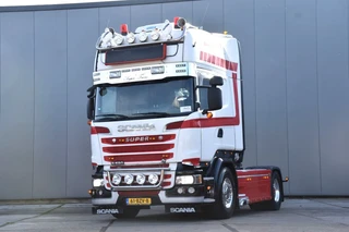 Scania R 2014 - R520 V8 TL V8 4x2 - NEW TACHO - RETARDER - SPECIAL INTERIOR - PARK. AIRCO - HYDRAULICS/COMPRESSOR - ALCOA'S - XENON - te koop