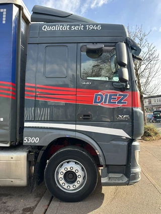 DAF XF 106.440 2015 - DAF XF 106 440 BL 4x2 *SpaceCab*Pritschenwagen mit Schiebeplane und EDSCHA - Verdeck* zdjecie 8