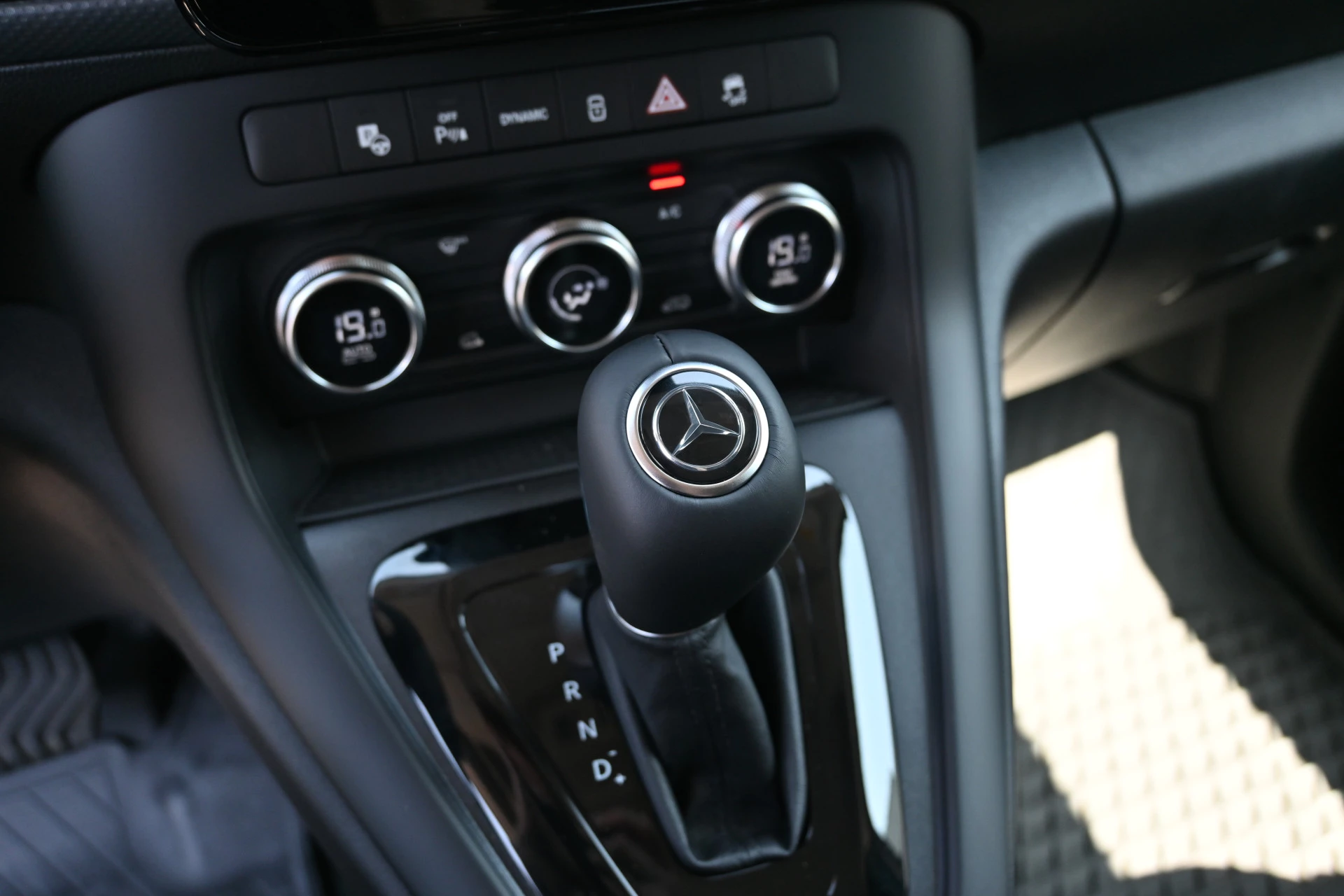 Mercedes-Benz eCitan 2026 - 112 Select L1 51 kWh obrázek 5