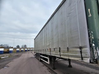 Fruehauf T39B 3 AXLE CURTAINSIDE |OPEN ROOF | BPW AXLES. 2004 - N/A imagen 1