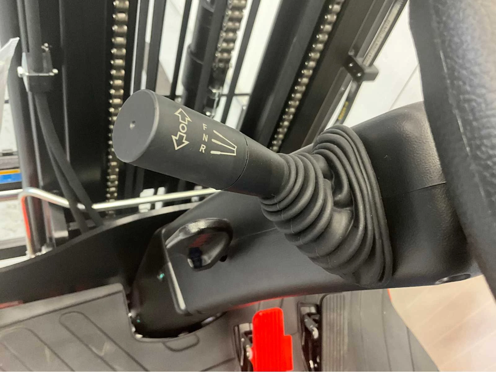 EP 2026 - TCL152 Triplex - Freelift - Sideshift afbeelding 12