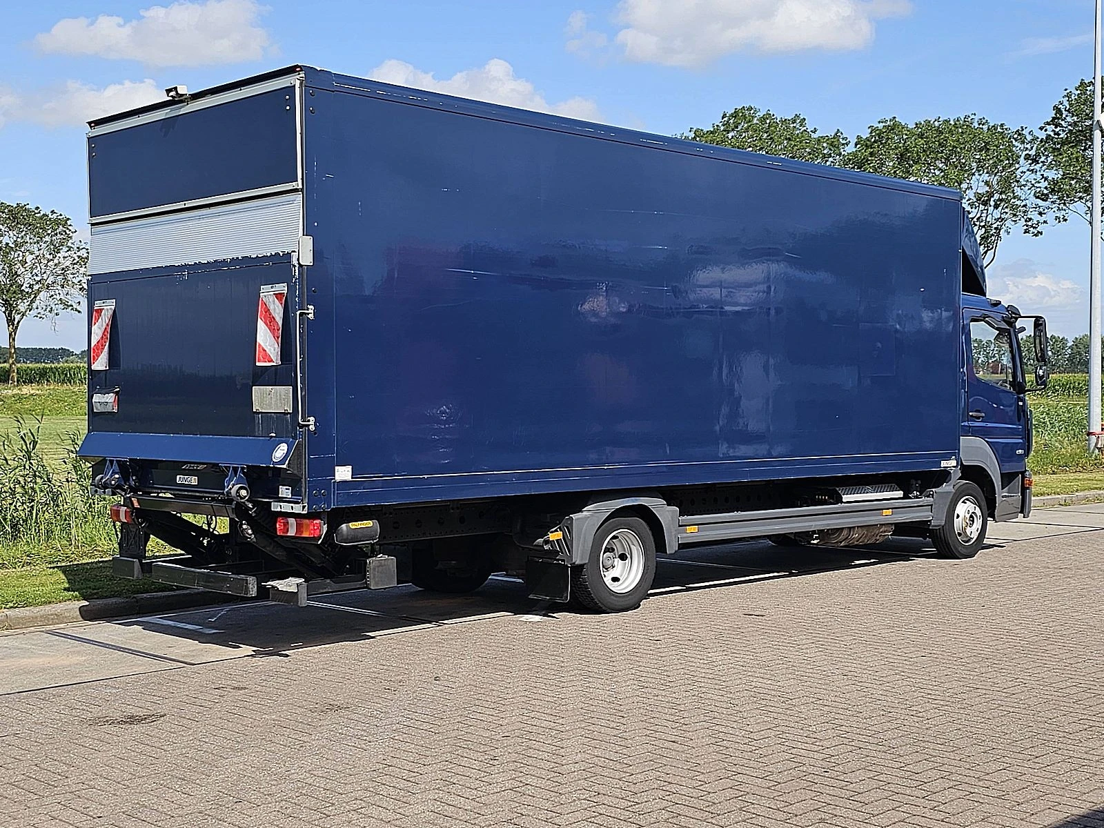 Mercedes-Benz Atego 2022 - 818 obrázek 3