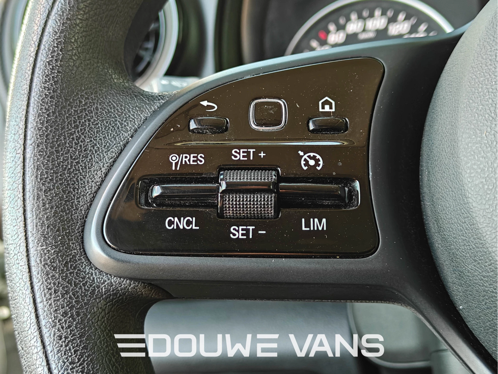 Mercedes-Benz Citan 2024 - 112 L2 Pro Lang Automaat Trekhaak 116pk Carplay image 17