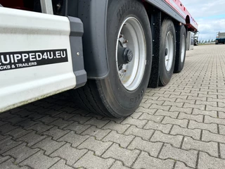 Kässbohrer N/A 2026 - new and unused Heavy-Duty flatbed / 690cm extendable / steering axle / lift axle / twistlocks / timberstakes / NL-trailer / APK: 04-2027 obrazek 40