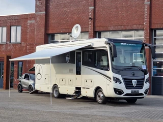 Mercedes-Benz N/A 2018 - Morelo Palace Liner 97 GO Slide-Out 300pk Slide-Out + Smart Garage image 1