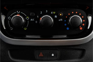 Renault Trafic 2018 - Passenger **1.6 dCi 9-Pers L2H1 | Incl. BPM, BTW vrij | R-Link | Navi | Airco | Cruise | PDC | MF Stuur | Start / Stop** afbeelding 22