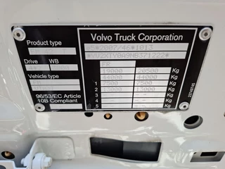Volvo FM5-460 2022 - / VEB+ / DOUBLE TANK / TUV: 20-01-2027 / NAVI / LWDS / FRIDGE / FULL-SPOILER / AUTOMATIC / EURO-6 / 2022 obrazek 28
