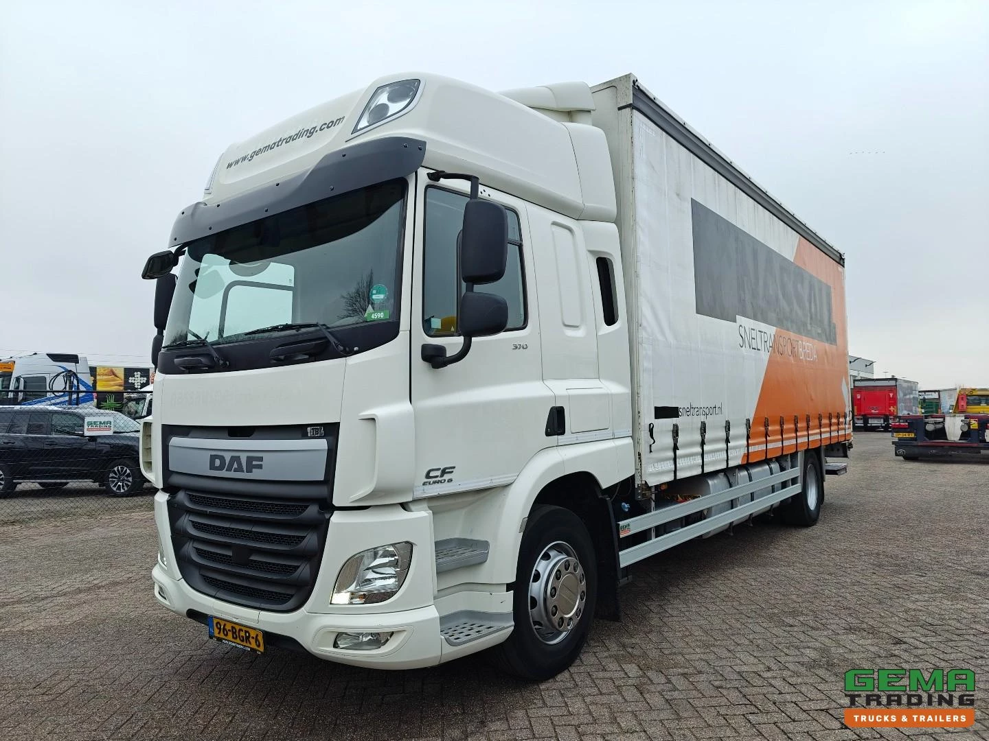 DAF CF 370 FA 2015 zdjęcie 1