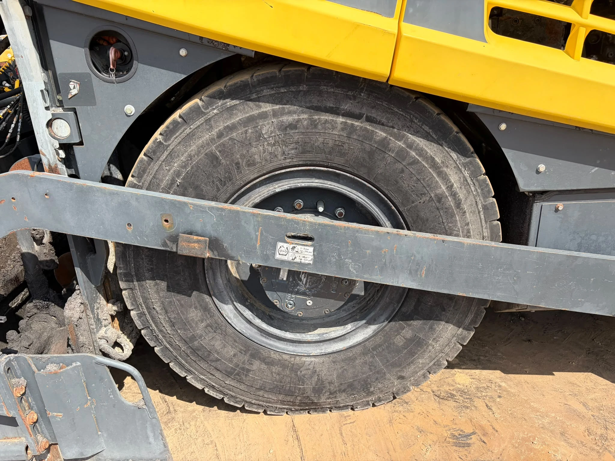 Bomag BF600P-2 incl. 2 x 75 cm extensions 2015 afbeelding 29