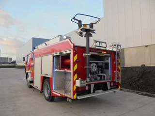 Mercedes-Benz N/A 1995 - 1124 F bild 3
