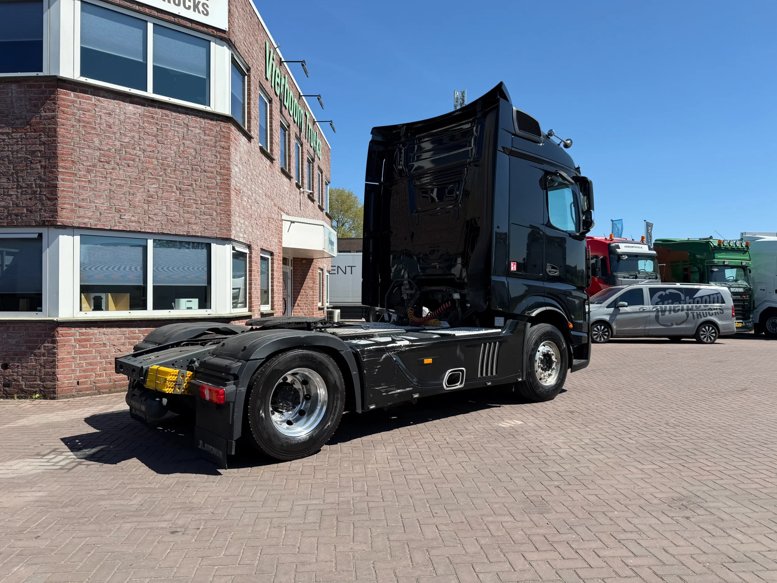 Mercedes-Benz Actros 2017 - Actros 1842LS 4X2 / Full spoiler / Alcoa / Holland Truck obrázek 4