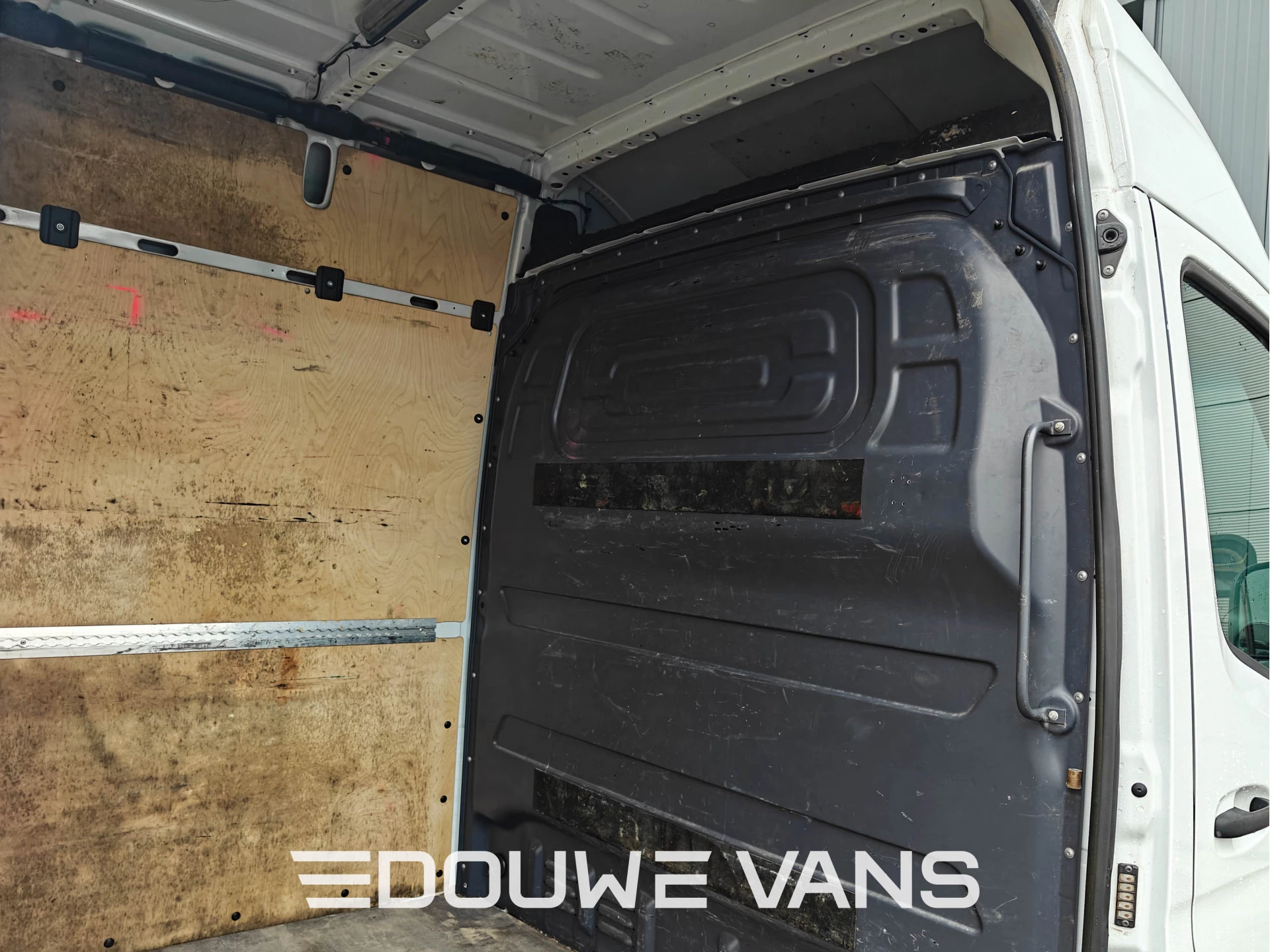 Mercedes-Benz Sprinter 2021 - 317 L3 H2 Automaat 3500kg Trekhaak MBUX Camera image 26