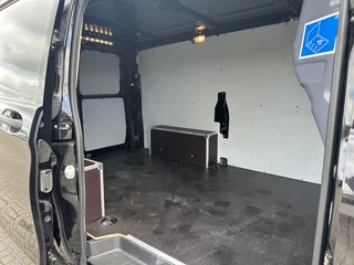 Mercedes-Benz Vito 2024 - 114 CDI L2 Pro obrazek 5