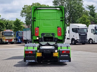 Scania R620-V8 2013 - Topline 6x2 - Retarder - Full air - Leather - 3.15 WB - Bull bar image 5