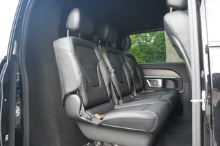 Mercedes-Benz V-Klasse 2024 - 300d 4-MATIC Extra Lang Avantgarde DC 237pk - 360 Cam - Multibeam - Burmester - Elektrische schuifdeuren - Rijklaar afbeelding 19