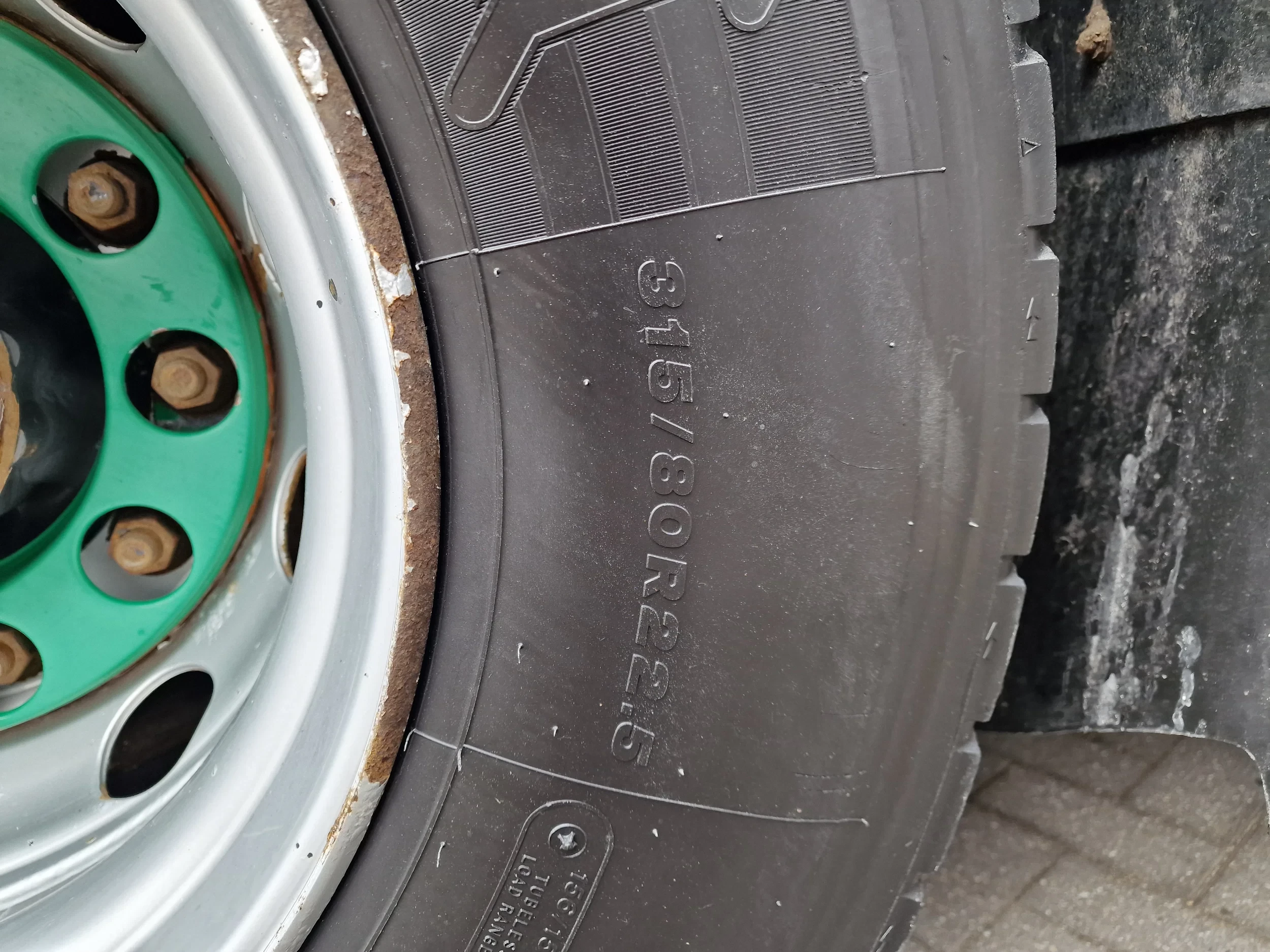 Volvo FM 2014 - 410 Globetrotter 6x2*4 - Livestock - Euro 6 - Steering axle zdjęcie 38