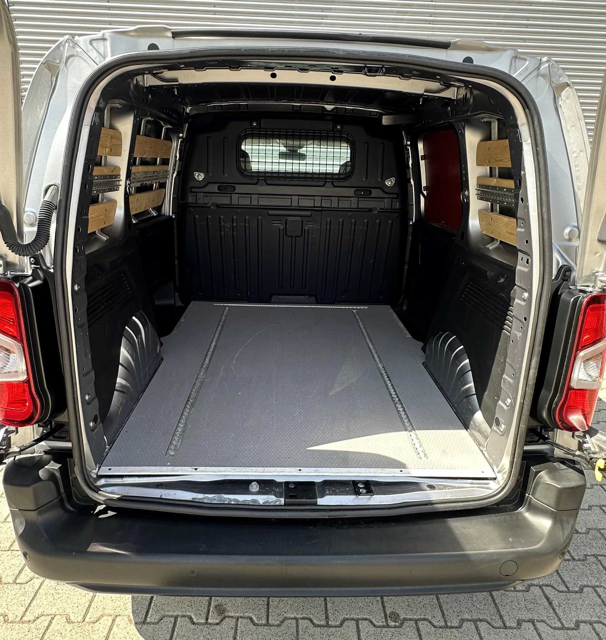 Peugeot Partner 2022 - 1.5 BlueHDI MARGE BTW VRIJ Navi|Cruise|Airco afbeelding 15