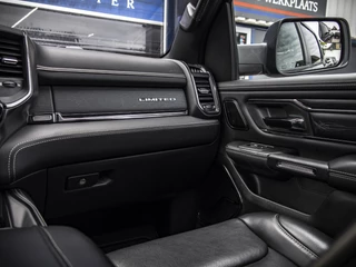 Dodge Ram 1500 2022 - Limited Night obrazek 14