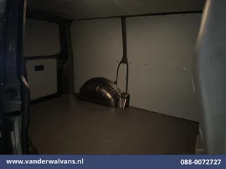 Volkswagen Transporter 2019 - 2.0 TDI 150pk L1H1 Euro6 Airco | Navigatie | Apple Carplay | Sidebars obrazek 11