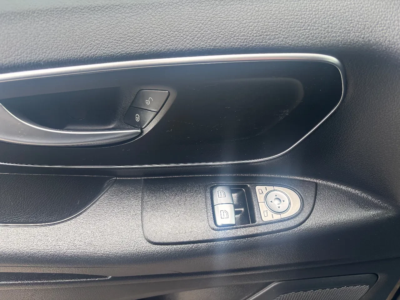 Mercedes-Benz Vito 2022 - 114CDI L2H1 Automaat Airco Navi Cruisecontrol Trekhaak 45900KM obrázek 9