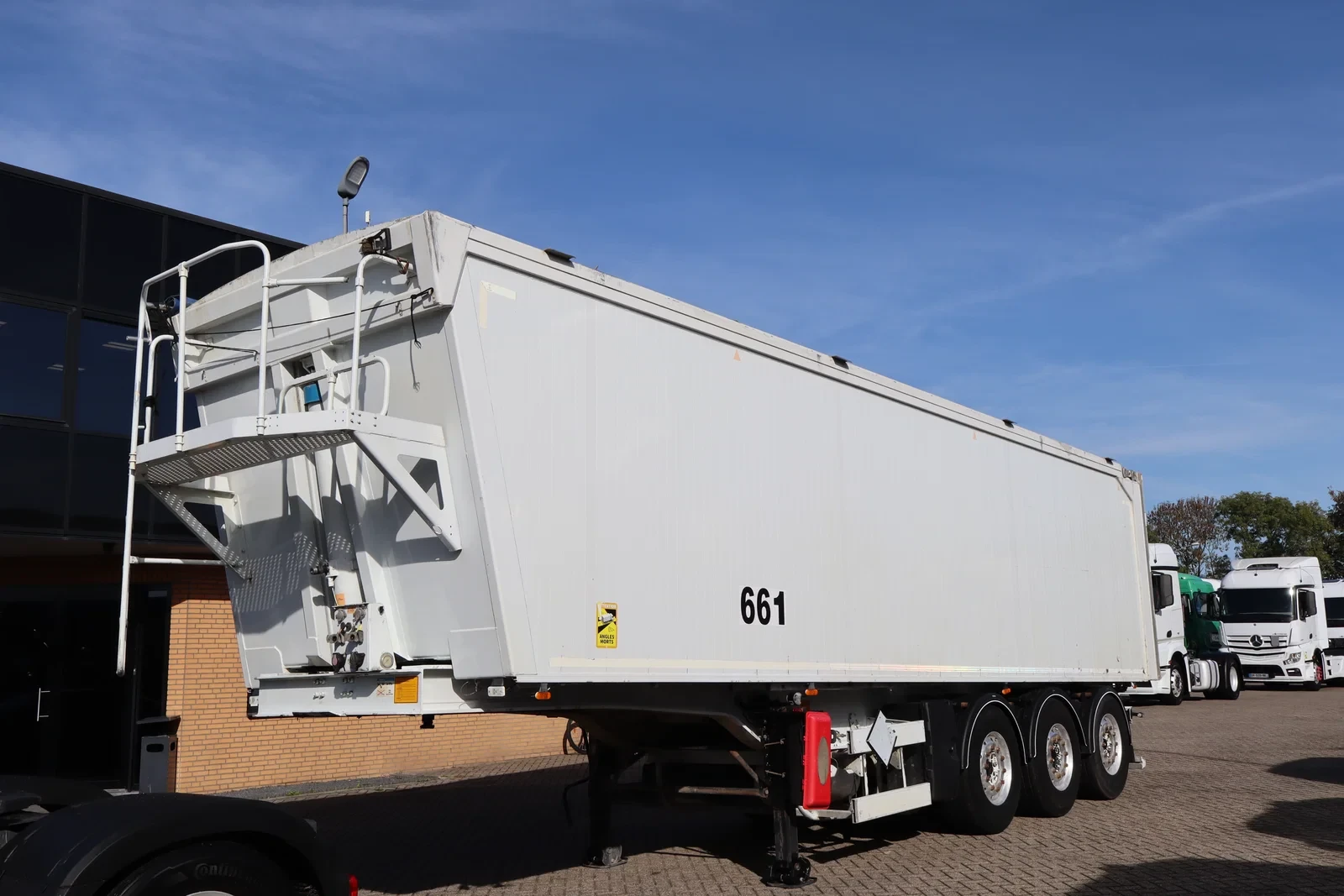 Benalu BENALU 2015 - 52 CUB * FULL ALUMINIUM * 3AXLE * afbeelding 1