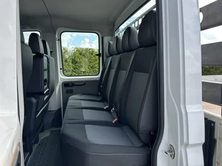 Volkswagen Crafter 2020 - 35 2.0 TDI 141 PK / 1e EIG. / PICK UP / DUBBELE CABINE / 3 TONS TREKHAAK / 7 PERSOONS / AIRCO / CRUISE image 9