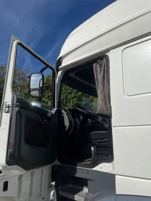 DAF XF 460 2015 - DAF XF 460 FT SSC 4x2 | 3 Available immagine 5
