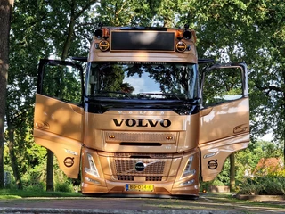 Volvo FH 2026 - 13.500 Aero Globetrotter XL 4x2 - New - Full spec - BUFFL interior - Retarder image 63