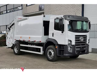Volkswagen Constellation 2022 - 17.250 BB CH Garbage Collector Truck (2 units) for sale