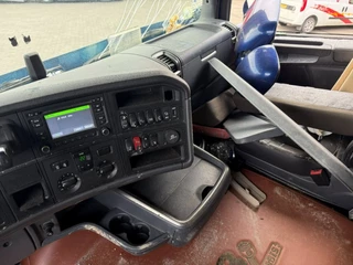 Scania R 2017 - R580 V8 / ENGINE RUNNING / RETARDER / ONLY:603459 KM / ALCOA / FRIDGE / LEATHER / FULL-AIR / AUTOMATIC / EURO-6 / 2017 image 16