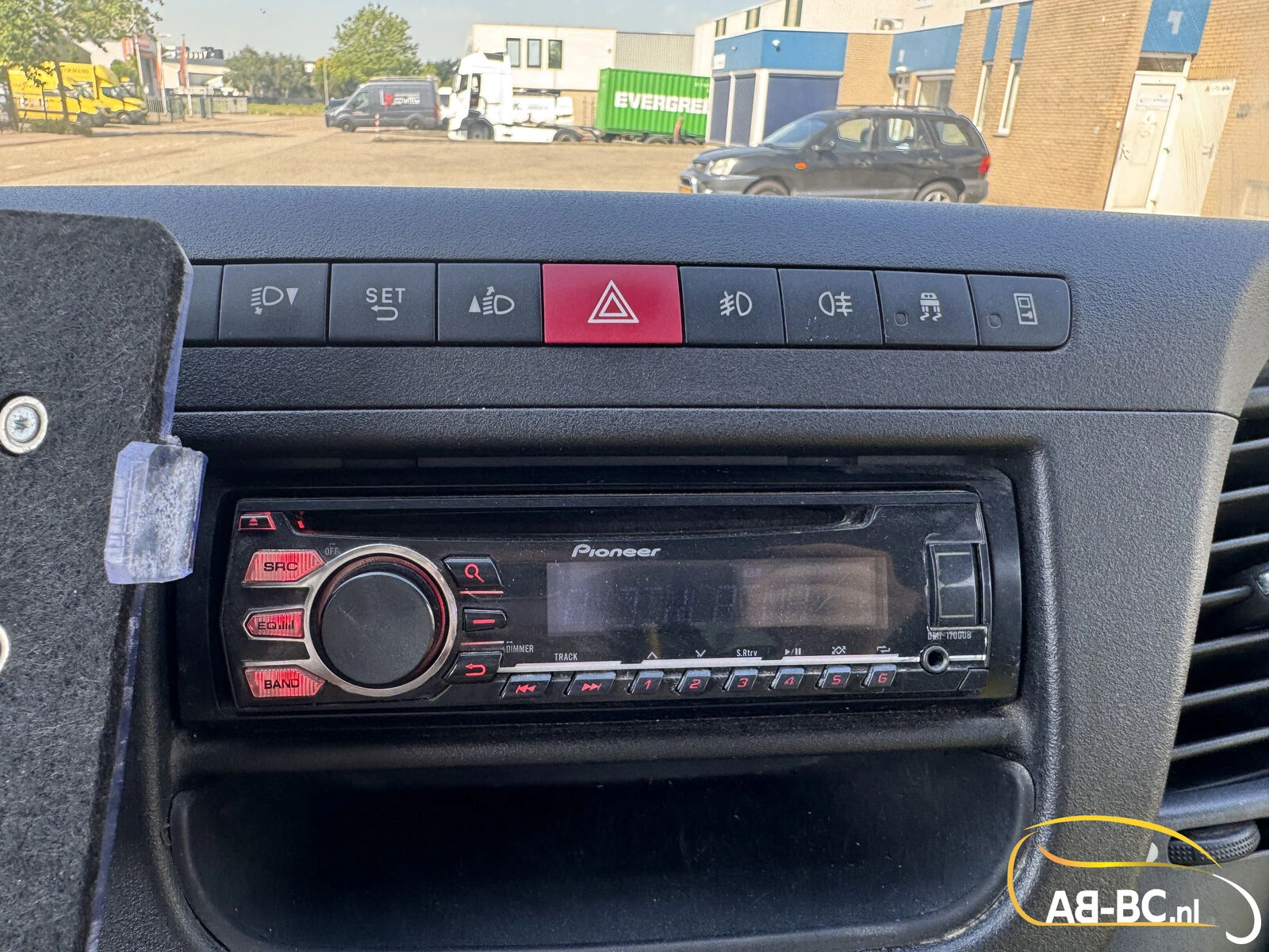 Iveco Rosero First 24 Seats EURO 6 2015 afbeelding 56