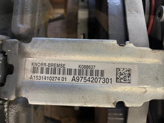 Mercedes-Benz N/A - A 9754207301 REMKLAUW (ALS NIEUW) imagem 2