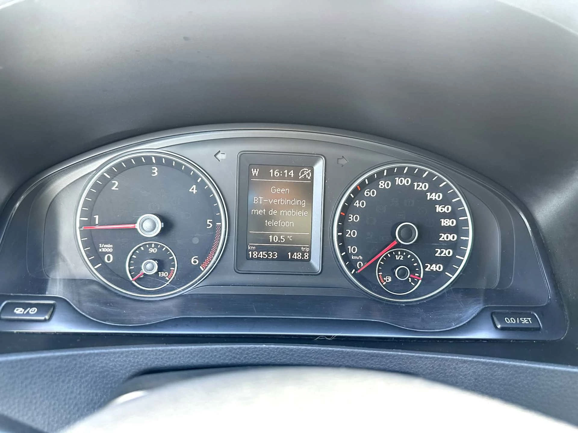 Volkswagen Transporter 2013 - Kombi 2.0 TDI L2H1 BlueMotion 3 + 3 + 3 Marge afbeelding 7