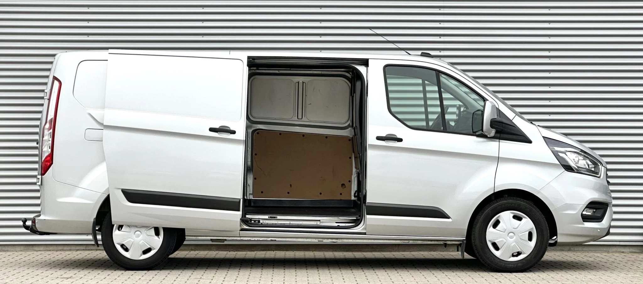 Ford Transit Custom 2023 - 320 2.0 TDCI L2 Trend automaat|navi|trekhaak image 3