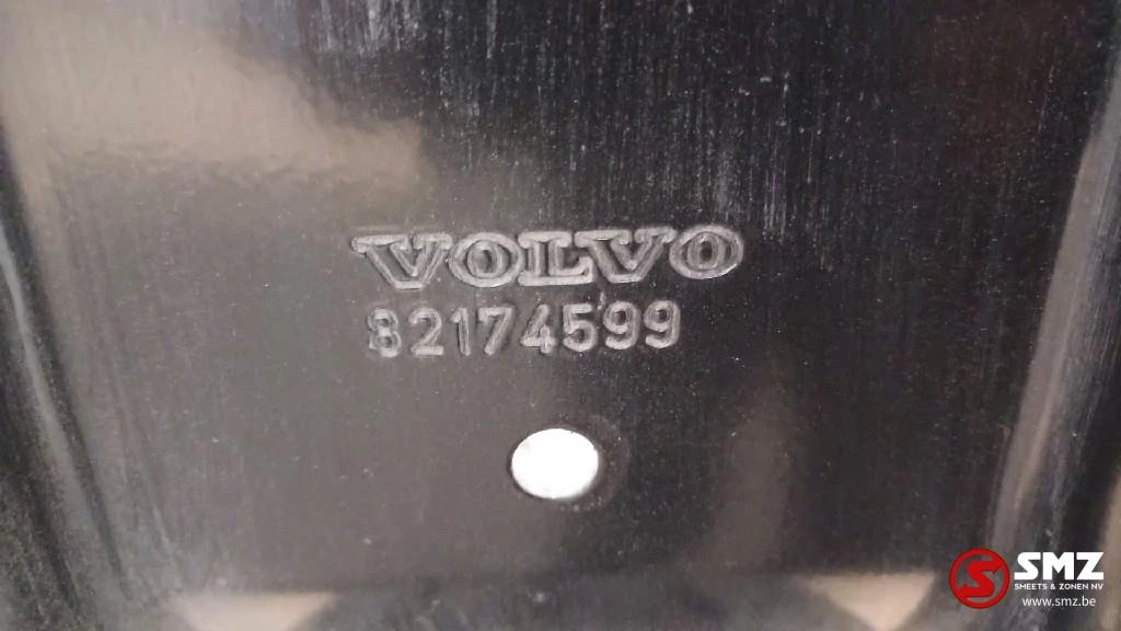 Volvo 2015 - Occ opstap links Volvo immagine 7