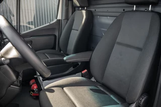 Mercedes-Benz Sprinter 2020 - 311 CDI RWD L2H2 | Volledig Ingericht | Mbux | Camera | Climatronic afbeelding 15