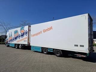 Scania R 2014 - R450 / RETARDER / ISOLATED GERMAN FLOWER COMBI / THROUGH-LOADING SYSTEM/ 2XPLATFORM 2TON / LIFT+LENKACHSE / PARKAIRCO / LWDS / EURO-6 / 2014 immagine 3