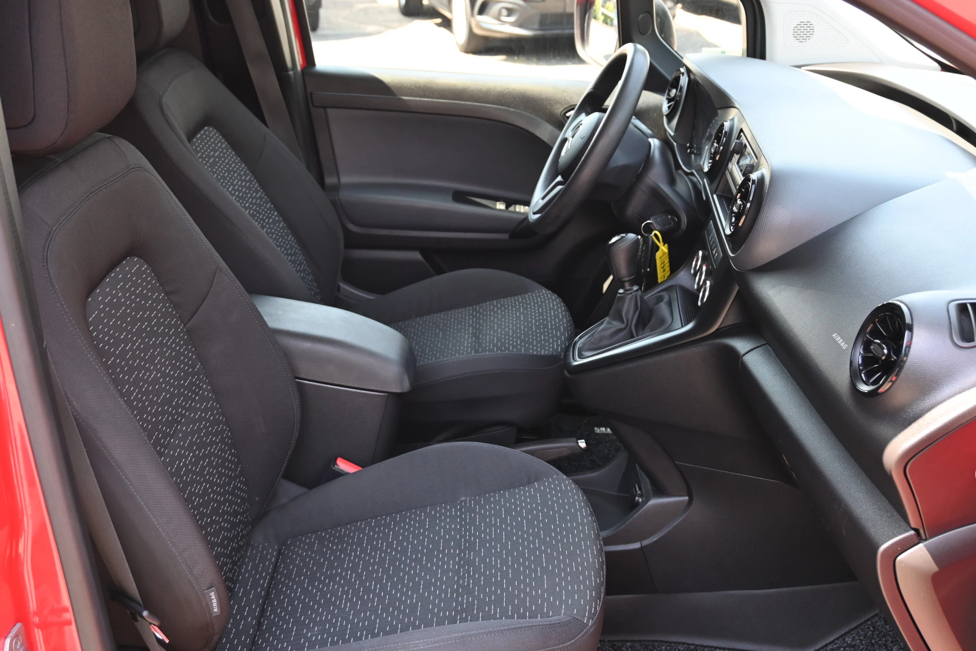 Mercedes-Benz Citan 2022 - 108 CDI L1 Base imagem 6