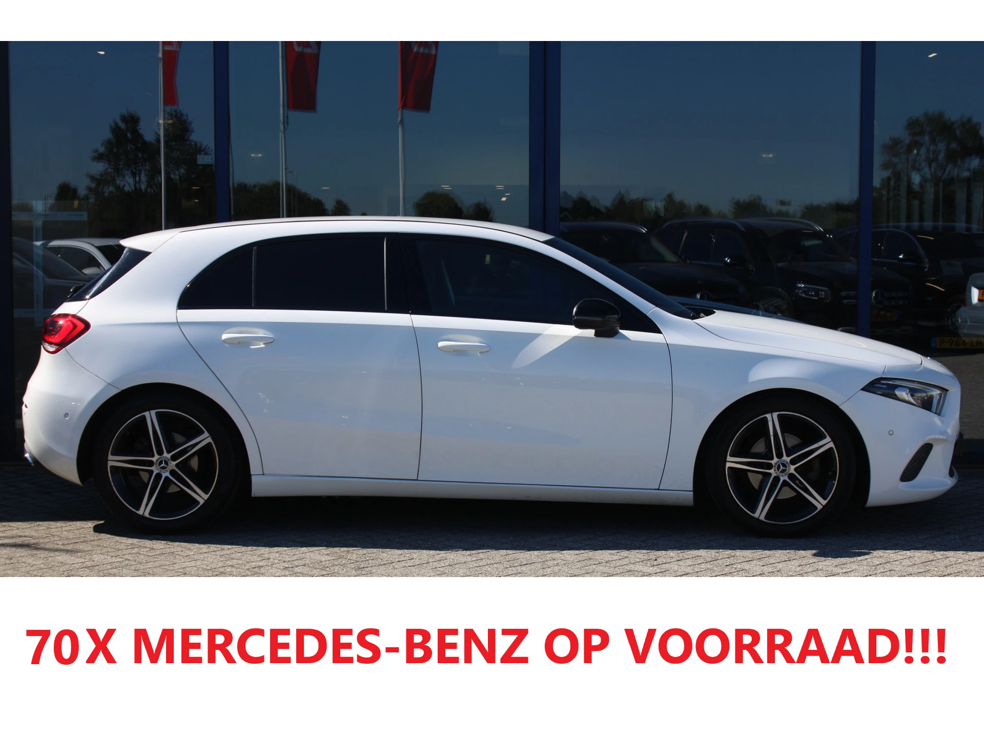 Mercedes-Benz A-Klasse 2019 - 180d AUT7 Launch Edition Premium Night LEDER WIDESCREEN CAMERA NAVI 18'' afbeelding 1