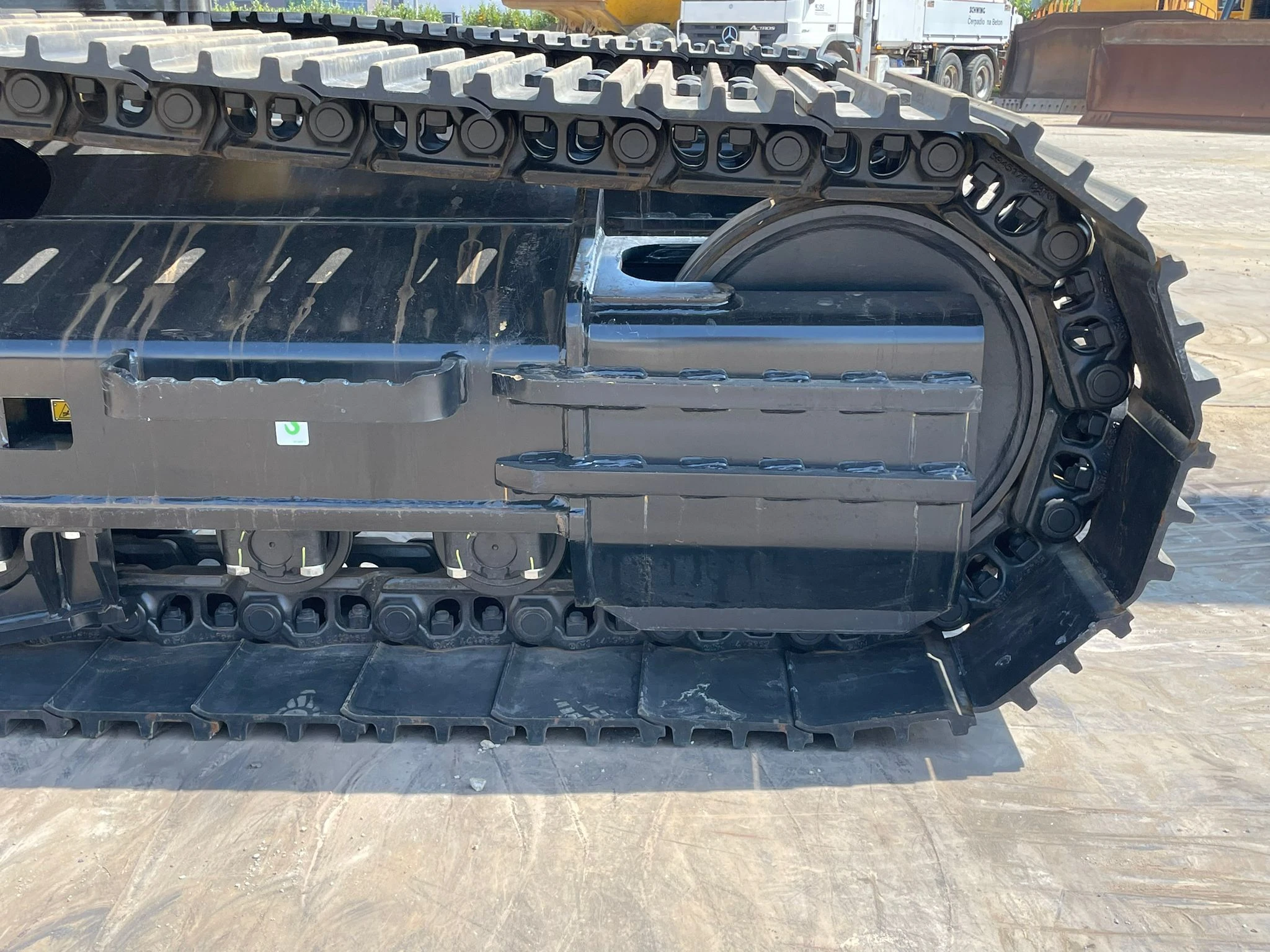 Caterpillar 323D3 2025 imagen 16