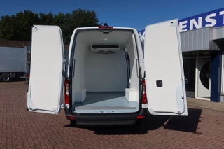 Mercedes-Benz 317CDI 2024 - L2/H2 Automaat Carrier Xarios koelen/vriezen/ verwarmen image 4