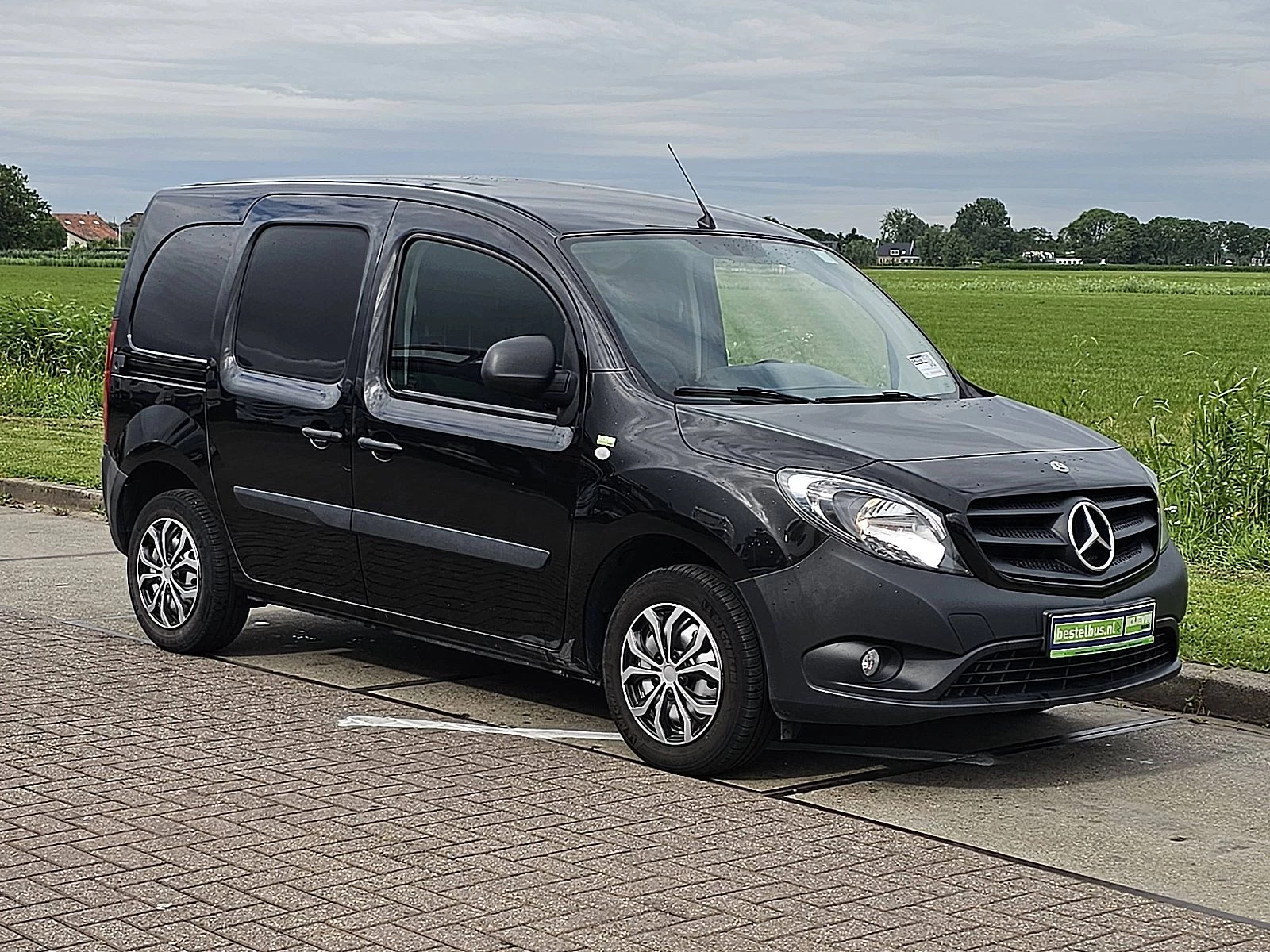 Mercedes-Benz Citan 2021 - 109 CDI zdjęcie 5