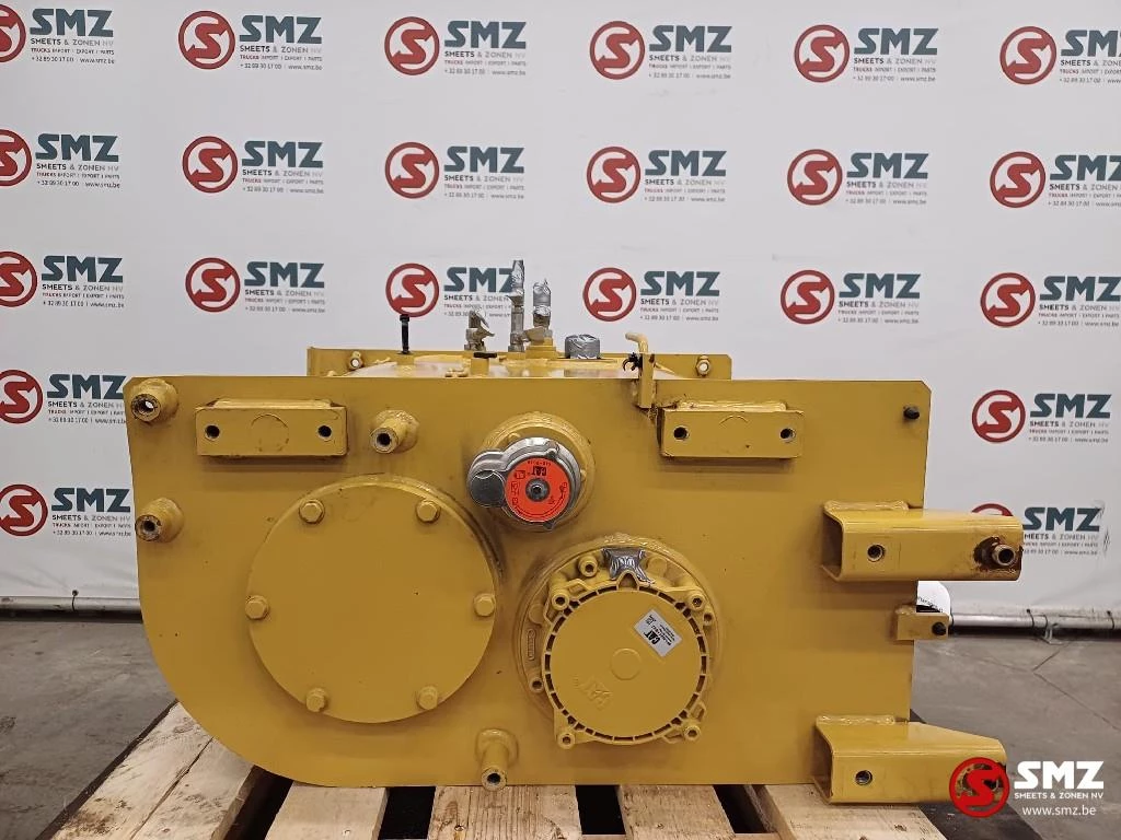 Caterpillar 2022 - Hydraulic oil system Caterpillar afbeelding 4