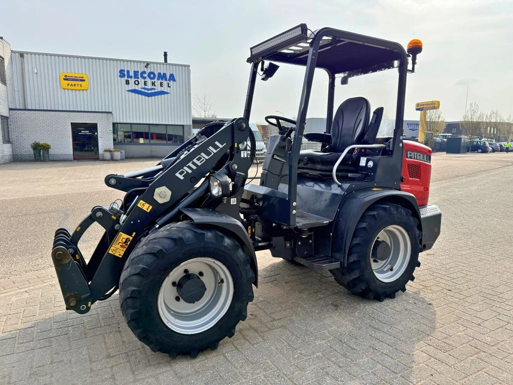 PITBULL 2023 - X28-45CRT Shovel immagine 1